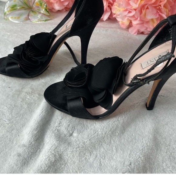 Glint, Fabric & Leather! Sexy 5” Heel, Oozes Style, Size 7, EUC - Picture 6 of 9